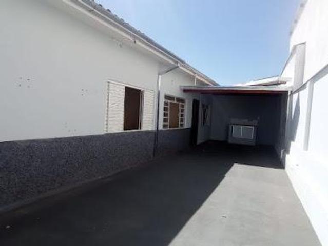 Casa venda em Região Geográfica Imediata de Cataguases, Leopoldina