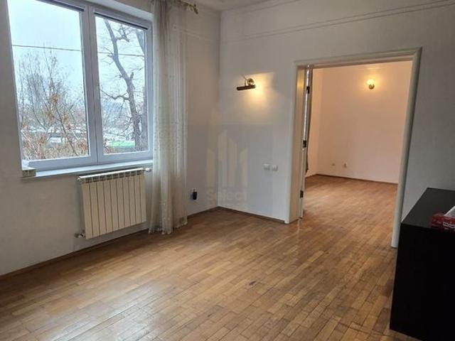 Casă închirieri în București