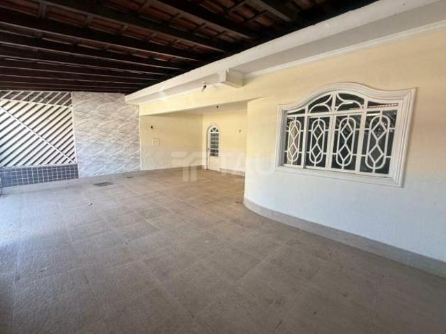 Casa venda em Região Geográfica Imediata do Distrito Federal, Região Integrada de Desenvolvimento do Distrito Federal e Entorno