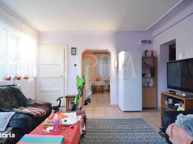 Casă vânzări