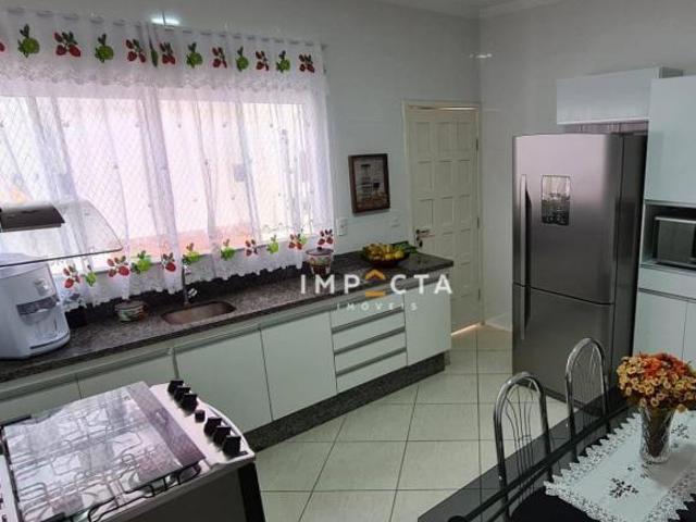 Casa venda em Região Geográfica Imediata de Pouso Alegre, Pouso Alegre