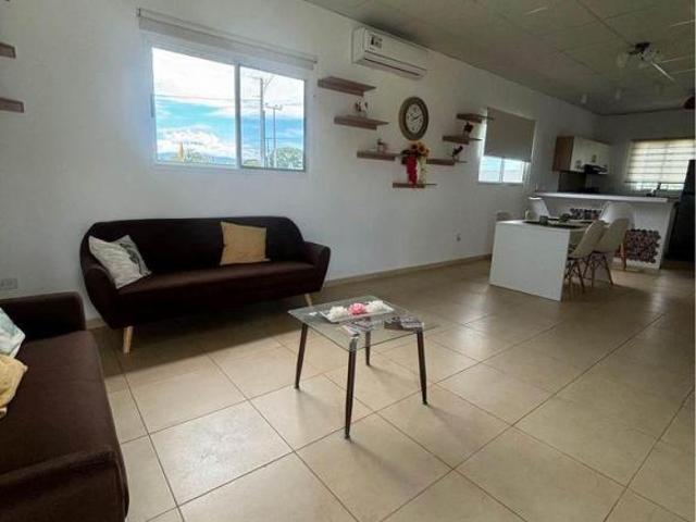 Casa a la Venta en Residencial Las Loras, Alanje