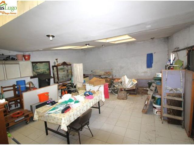 Casa en venta en Montirón, Lugo