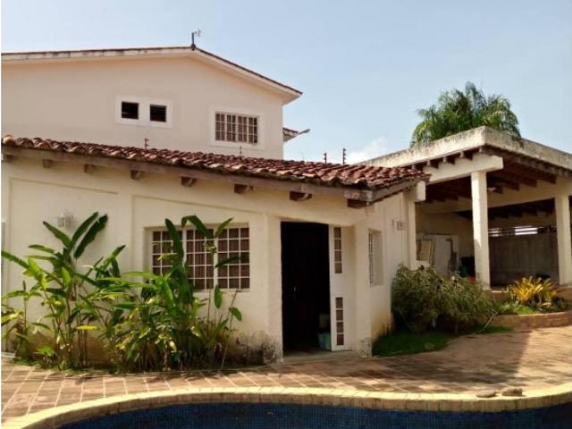 Casa en venta en Altos De Guataparo, Valencia