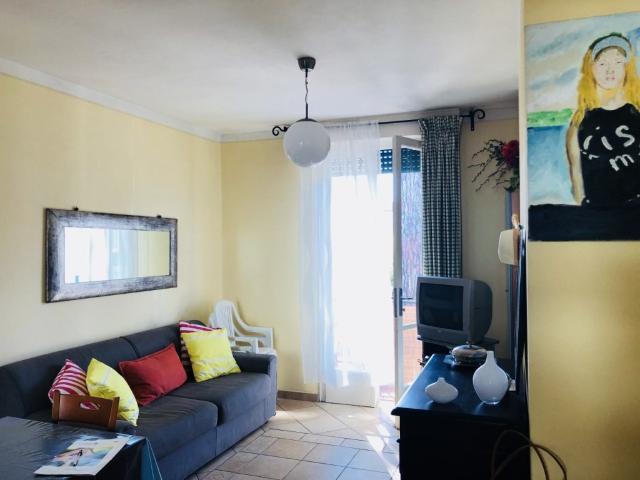 Villa Indipendente in affitto a Viareggio, Toscana