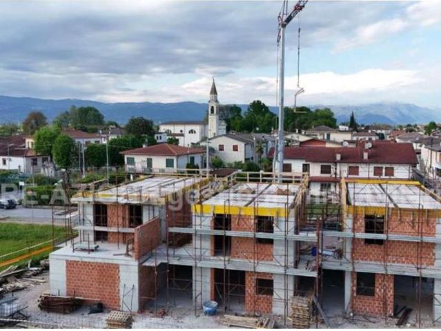 Villa Indipendente in vendita a Bressanvido, Veneto