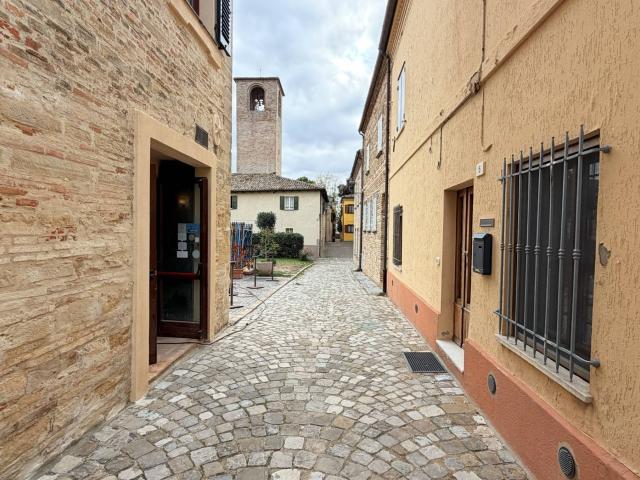 Villa Indipendente in vendita a Marche, Pesaro E Urbino