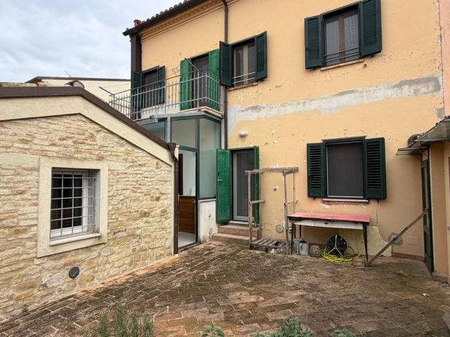 Villa Indipendente in vendita a Marche, Pesaro E Urbino