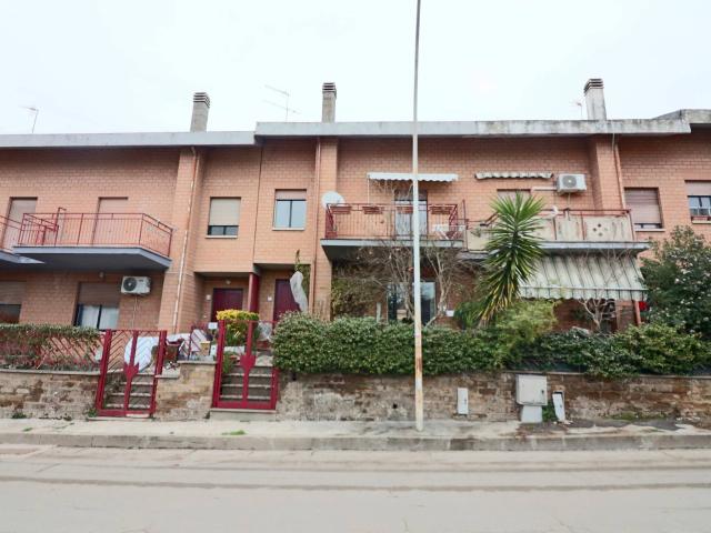 Villa Indipendente in vendita a Vetralla, Lazio