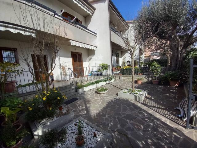 Villa Indipendente in vendita a Carmine, Viterbo