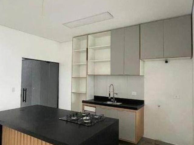 Casa venda em Região Imediata de São José dos Campos, Região Metropolitana do Vale do Paraíba e Litoral Norte