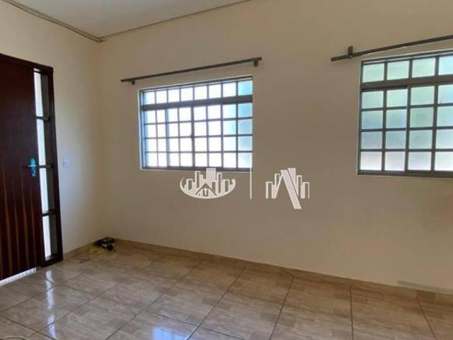 Casa venda em Região Geográfica Imediata de Londrina, Londrina