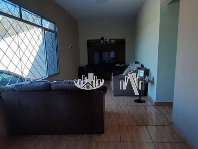 Casa venda em Região Geográfica Imediata de Londrina, Londrina