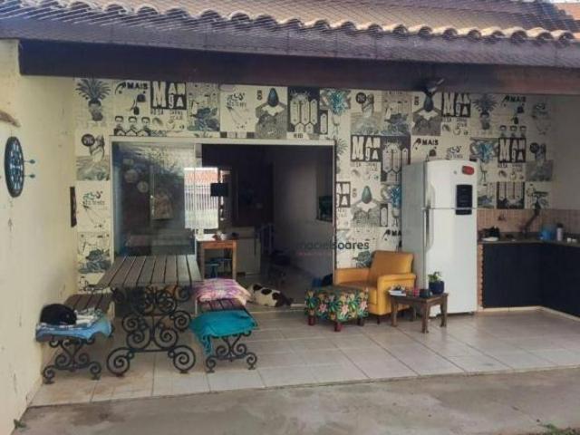 Casa venda em Parque Residencial Groot, Holambra
