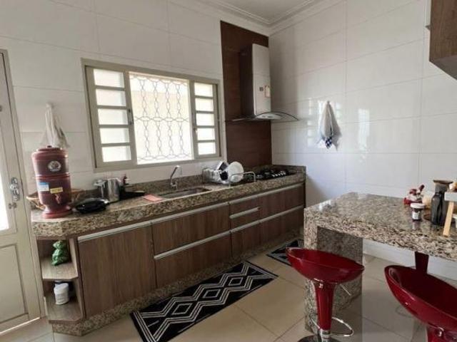 Casa venda em Jardim Vitória I, Patos de Minas