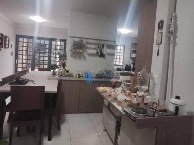 Casa venda em Região Geográfica Imediata de Londrina, Londrina