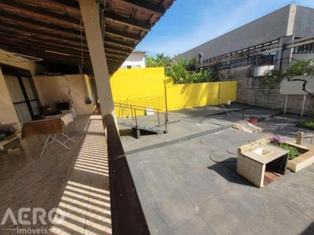 Casa venda em Região Imediata de Bauru, Bauru