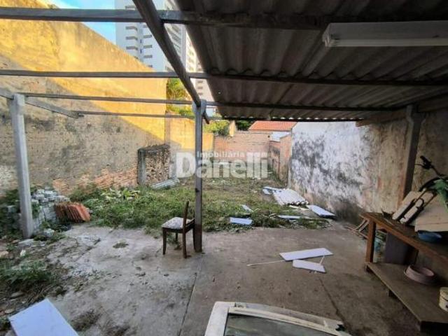 Casa venda em Região Imediata de Taubaté-Pindamonhangaba, Região Metropolitana do Vale do Paraíba e Litoral Norte