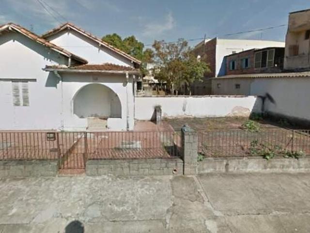 Casa venda em Região Imediata de Taubaté-Pindamonhangaba, Região Metropolitana do Vale do Paraíba e Litoral Norte