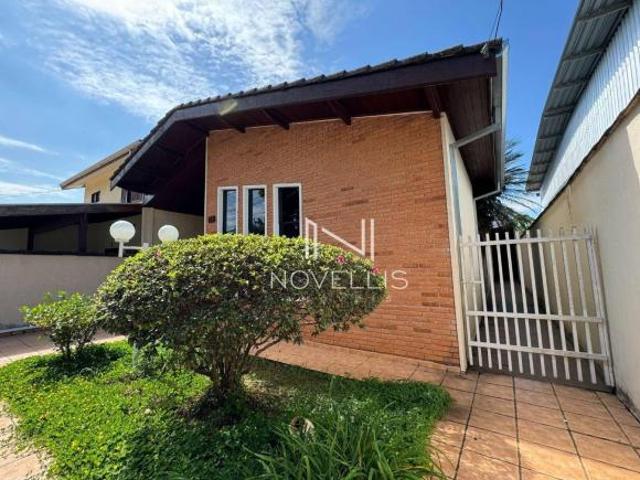 Casa venda em Região Imediata de São José dos Campos, Região Metropolitana do Vale do Paraíba e Litoral Norte