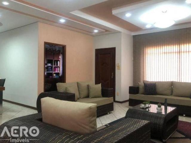 Casa venda em Região Imediata de Bauru, Bauru