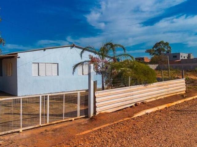 Casa venda em Região Geográfica Imediata do Distrito Federal, Região Integrada de Desenvolvimento do Distrito Federal e Entorno
