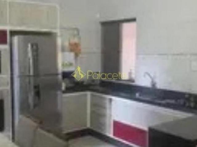 Casa venda em Região Imediata de Taubaté-Pindamonhangaba, Região Metropolitana do Vale do Paraíba e Litoral Norte