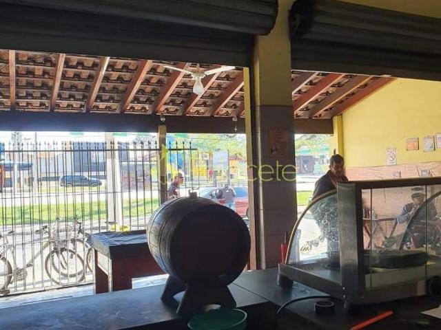 Casa venda em Região Imediata de Taubaté-Pindamonhangaba, Região Metropolitana do Vale do Paraíba e Litoral Norte