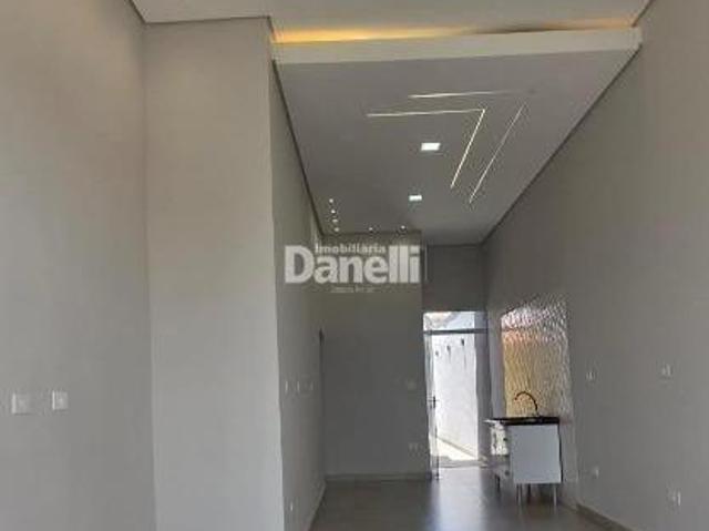 Casa venda em Região Imediata de Taubaté-Pindamonhangaba, Região Metropolitana do Vale do Paraíba e Litoral Norte