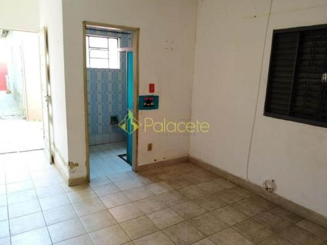 Casa venda em Região Imediata de Taubaté-Pindamonhangaba, Região Metropolitana do Vale do Paraíba e Litoral Norte