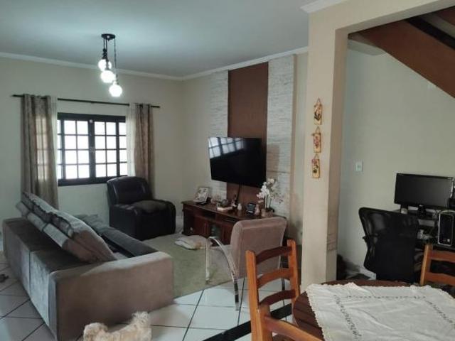 Casa venda em Região Imediata de Guaratinguetá, Região Metropolitana do Vale do Paraíba e Litoral Norte