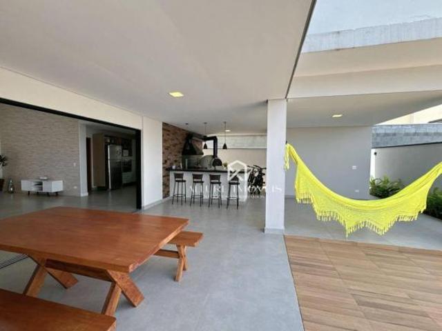 Casa venda em Região Imediata de São José dos Campos, Região Metropolitana do Vale do Paraíba e Litoral Norte