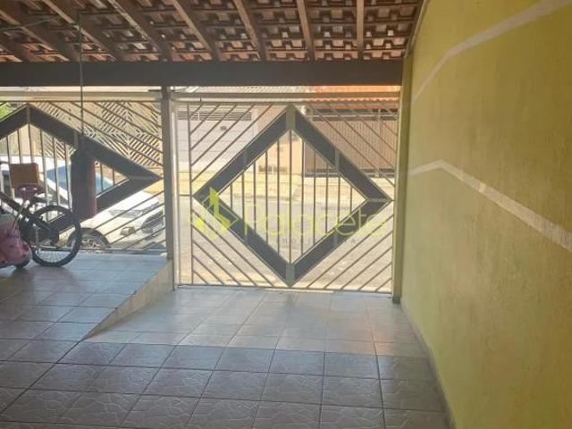 Casa venda em Região Imediata de Taubaté-Pindamonhangaba, Região Metropolitana do Vale do Paraíba e Litoral Norte