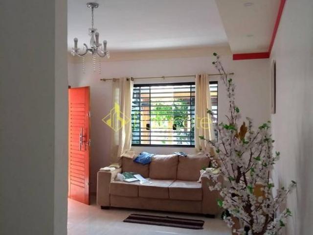 Casa venda em Região Imediata de Taubaté-Pindamonhangaba, Região Metropolitana do Vale do Paraíba e Litoral Norte