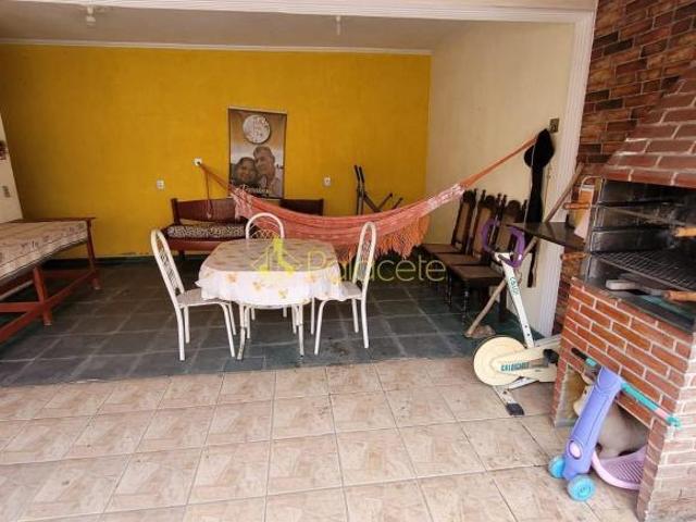 Casa venda em Região Imediata de Taubaté-Pindamonhangaba, Região Metropolitana do Vale do Paraíba e Litoral Norte