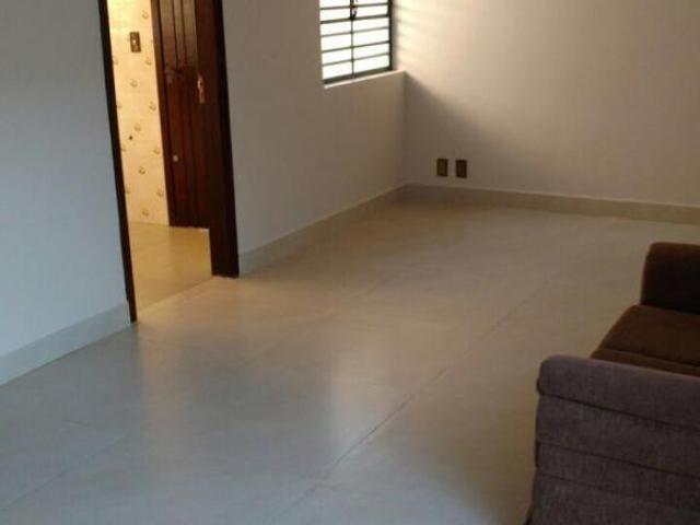 Casa venda em Região Imediata de Taubaté-Pindamonhangaba, Região Metropolitana do Vale do Paraíba e Litoral Norte