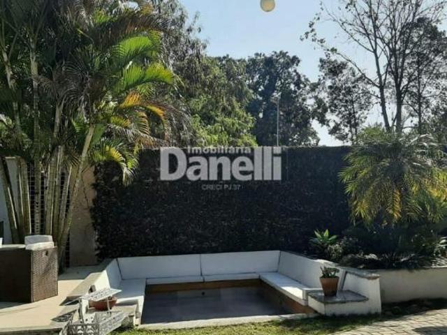 Casa venda em Região Imediata de Taubaté-Pindamonhangaba, Região Metropolitana do Vale do Paraíba e Litoral Norte