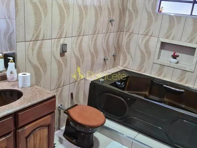 Casa venda em Região Imediata de Taubaté-Pindamonhangaba, Região Metropolitana do Vale do Paraíba e Litoral Norte