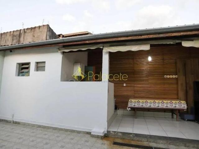 Casa venda em Região Imediata de Taubaté-Pindamonhangaba, Região Metropolitana do Vale do Paraíba e Litoral Norte