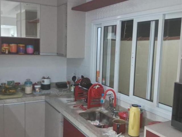 Casa venda em Região Imediata de Taubaté-Pindamonhangaba, Região Metropolitana do Vale do Paraíba e Litoral Norte
