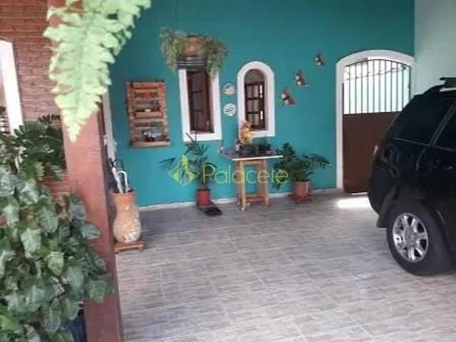 Casa venda em Região Imediata de Taubaté-Pindamonhangaba, Região Metropolitana do Vale do Paraíba e Litoral Norte