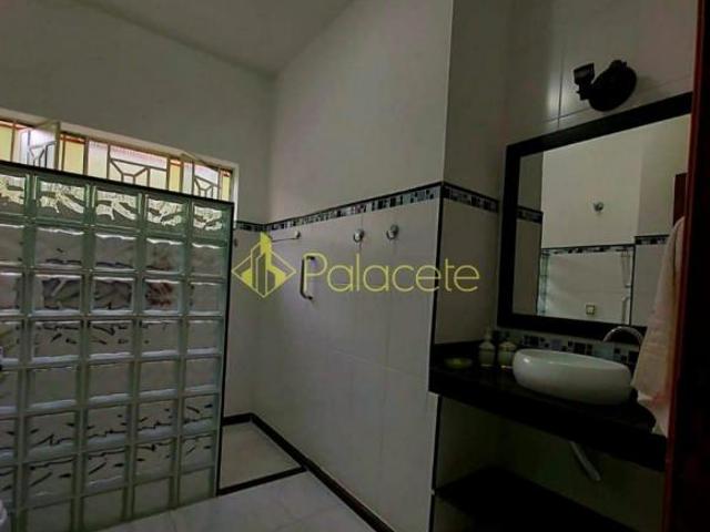 Casa venda em Região Imediata de Taubaté-Pindamonhangaba, Região Metropolitana do Vale do Paraíba e Litoral Norte