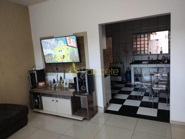 Casa venda em Região Imediata de Taubaté-Pindamonhangaba, Região Metropolitana do Vale do Paraíba e Litoral Norte