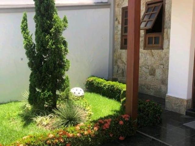 Casa venda em Região Imediata de Guaratinguetá, Região Metropolitana do Vale do Paraíba e Litoral Norte
