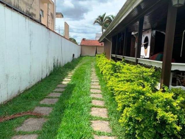 Casa venda em Região Imediata de Taubaté-Pindamonhangaba, Região Metropolitana do Vale do Paraíba e Litoral Norte