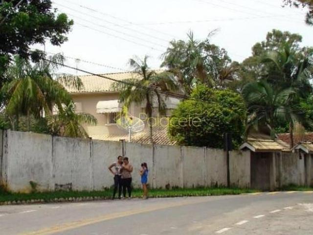 Casa venda em Região Imediata de Guaratinguetá, Região Metropolitana do Vale do Paraíba e Litoral Norte