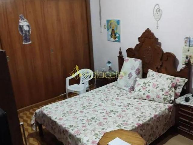 Casa venda em Região Imediata de Guaratinguetá, Região Metropolitana do Vale do Paraíba e Litoral Norte