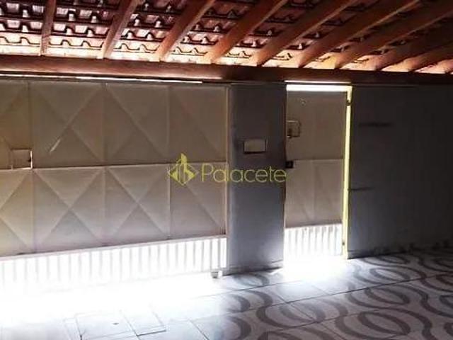 Casa venda em Região Imediata de Taubaté-Pindamonhangaba, Região Metropolitana do Vale do Paraíba e Litoral Norte