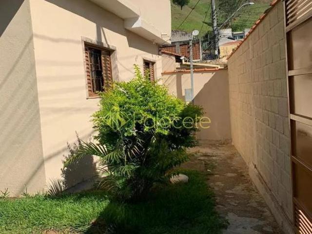 Casa venda em Região Imediata de Guaratinguetá, Região Metropolitana do Vale do Paraíba e Litoral Norte