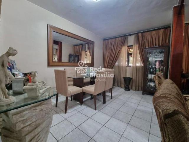 Casa venda em SQS 310, Plano Piloto